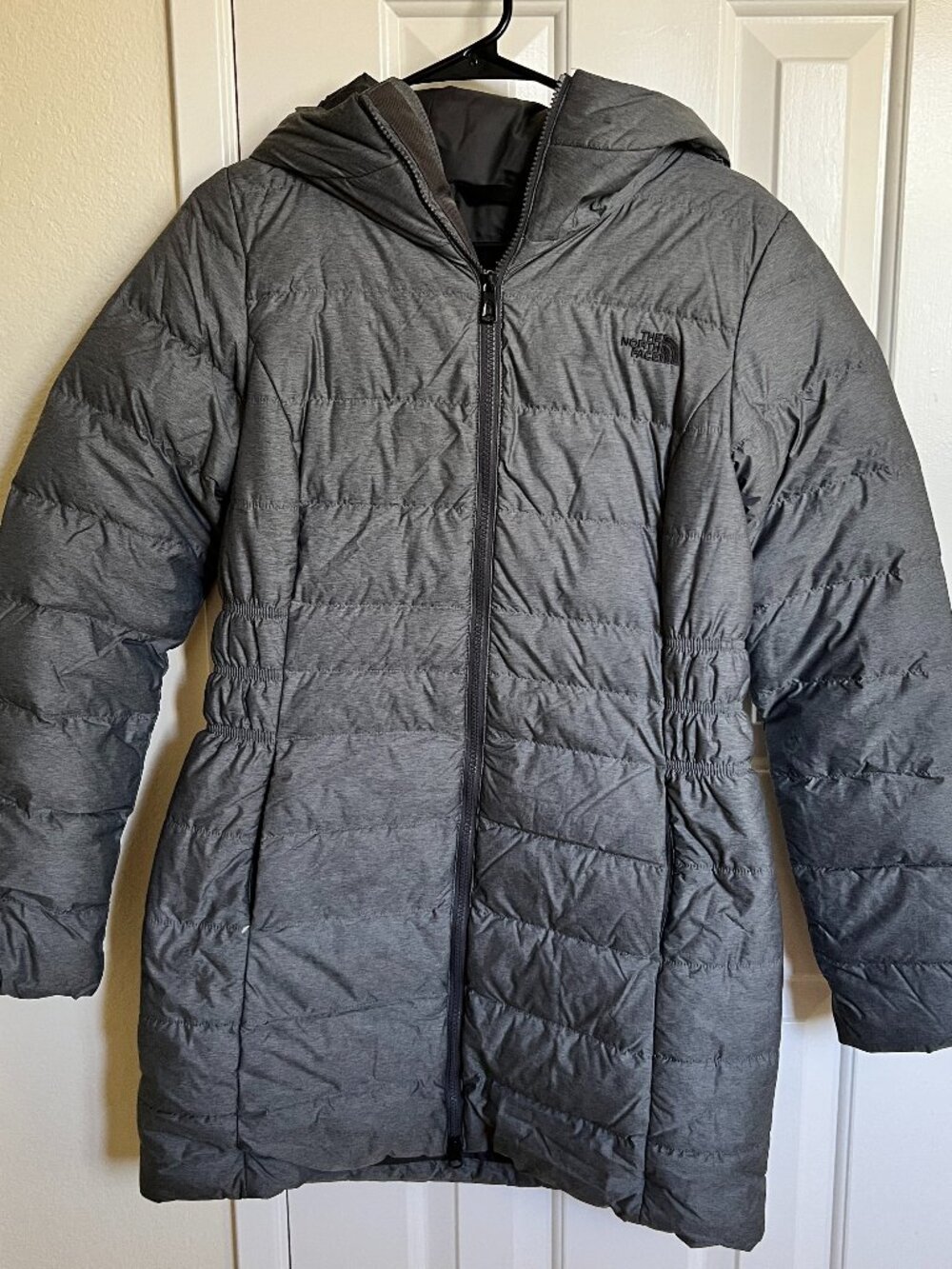 The North Face Women's Gotham 550 Down Parka II, Heather Grey, Size S